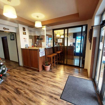 Pensiunea Boema Ploiesti Ploieşti Exterior foto